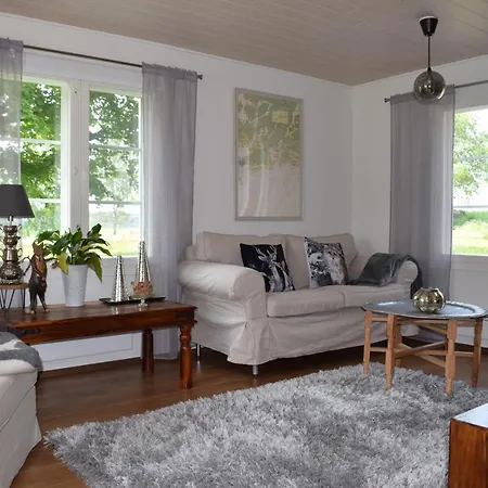 Villa Skogsbacka Torp *