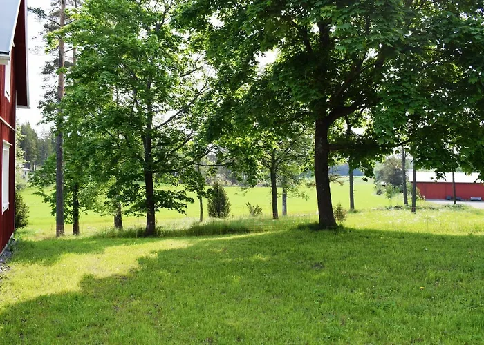 Skogsbacka Torp וילה *